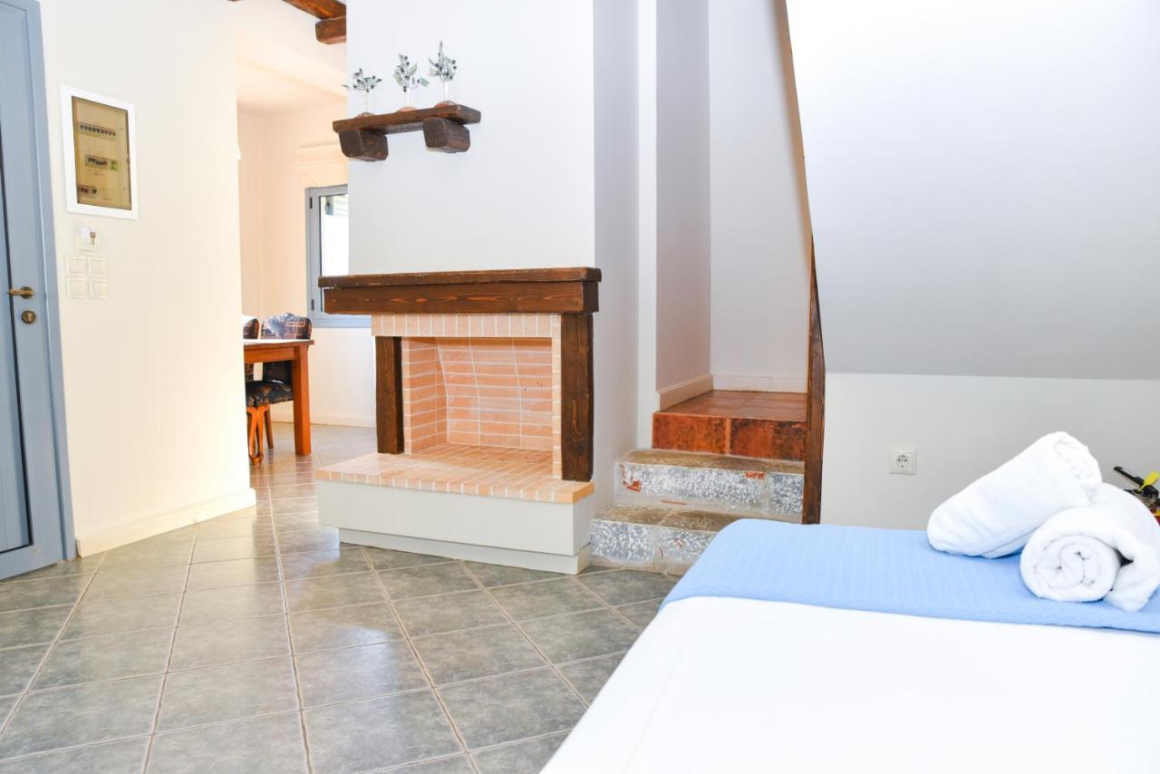 קלמאטה Ryalos Villas מראה חיצוני תמונה