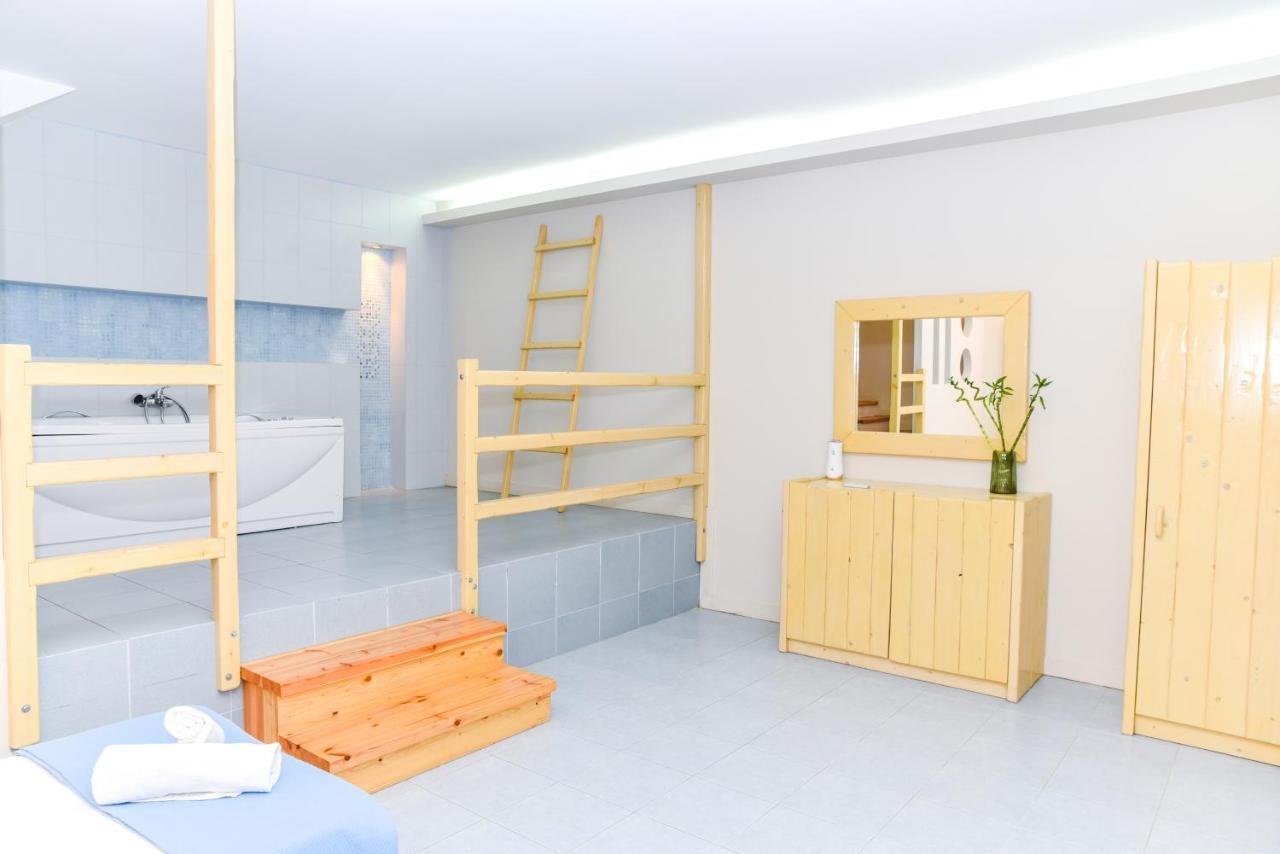 קלמאטה Ryalos Villas מראה חיצוני תמונה