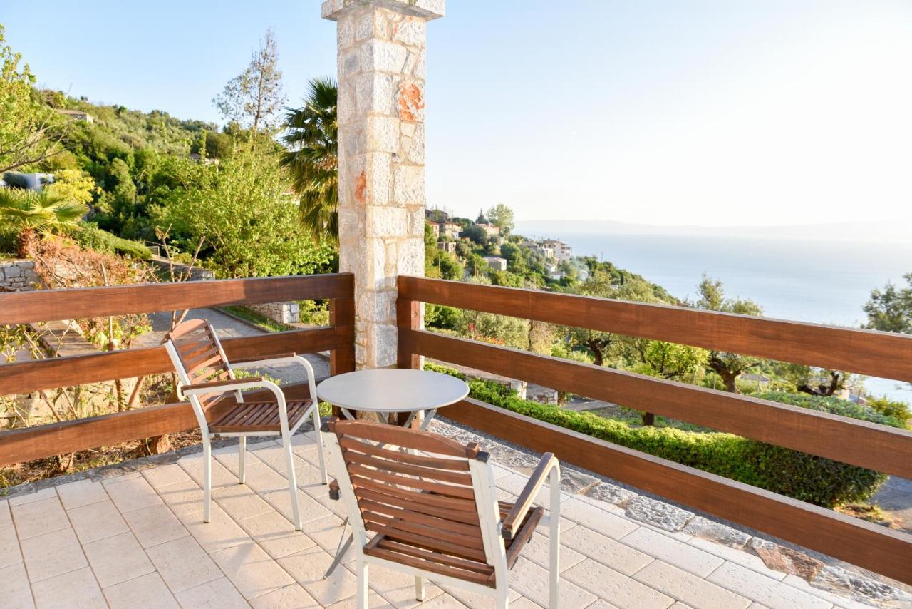 קלמאטה Ryalos Villas מראה חיצוני תמונה