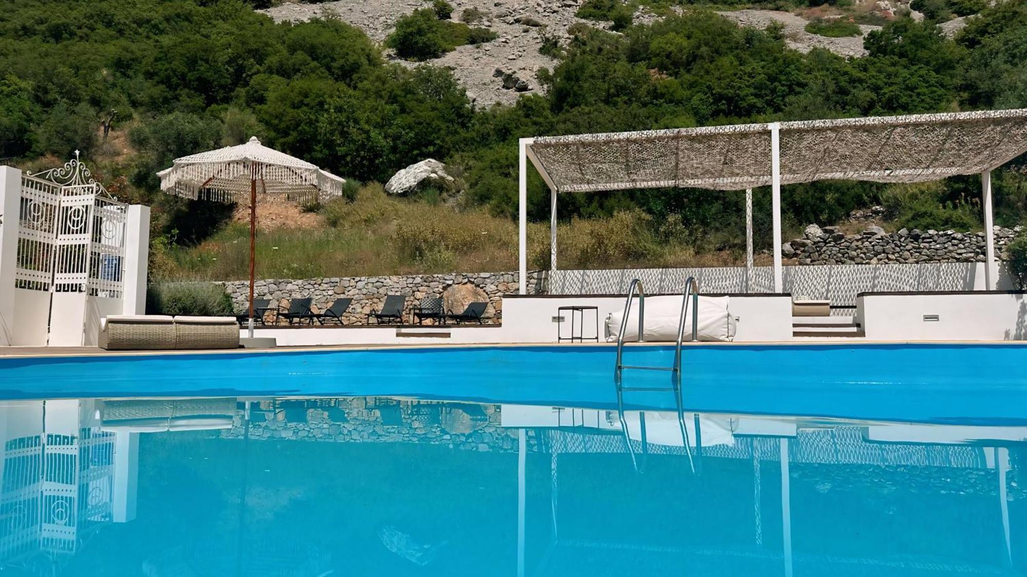 קלמאטה Ryalos Villas מראה חיצוני תמונה